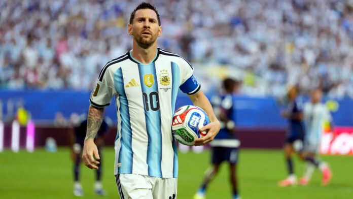 FIFA World Cup 2026 में केप वर्डे के खिलाफ गोल करने के बाद जश्न मनाते अर्जेंटीना के कप्तान लियोनल मेसी